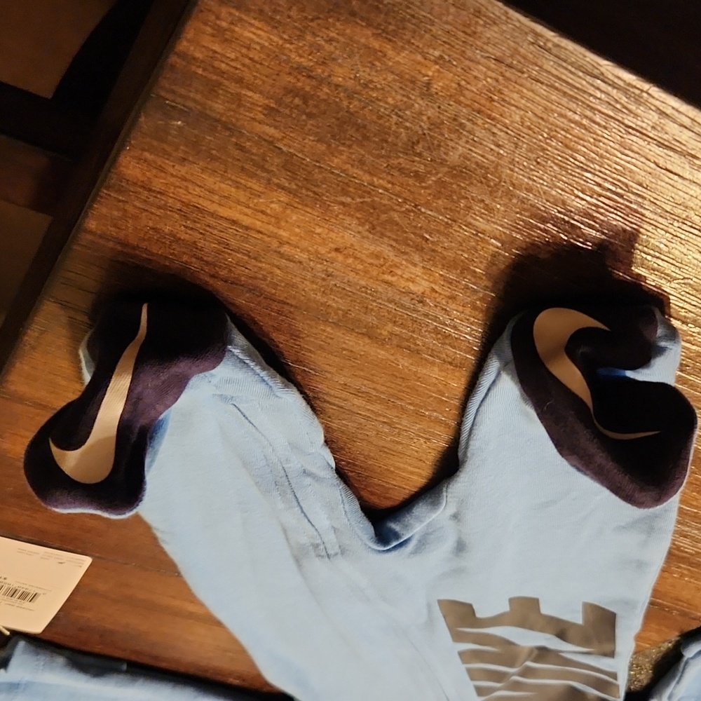 Onsie Nike - Picture 2 of 4